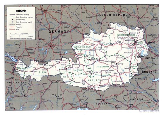 Political and administrative map of Austria - 1999