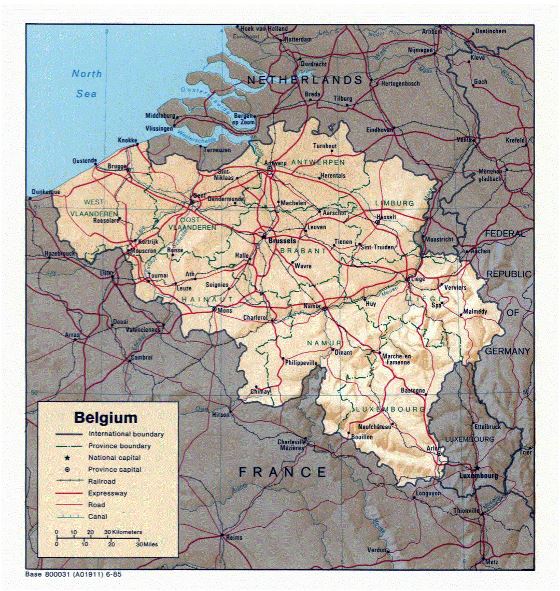 Political and administrative map of Belgium - 1985