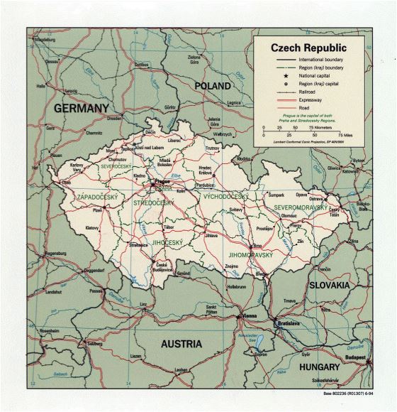 Political and administrative map of Czech Republic - 1994