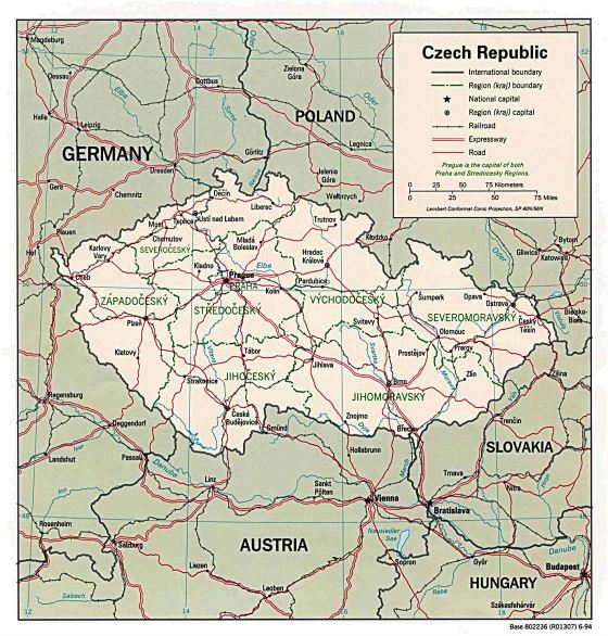 Political and administrative map of Czech Republic - 1994