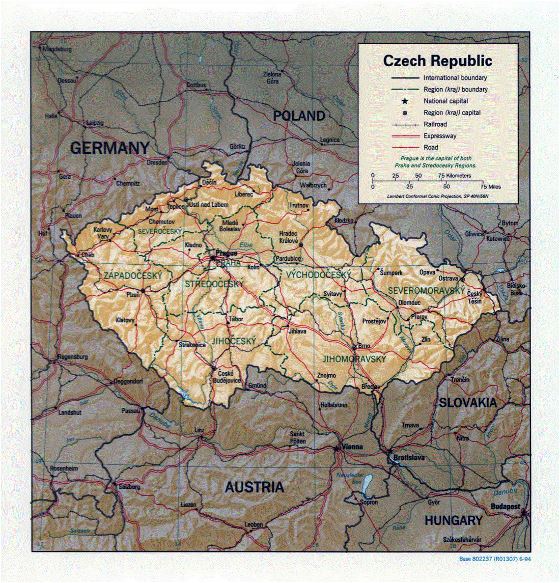 Political and administrative map of Czech Republic - 1994